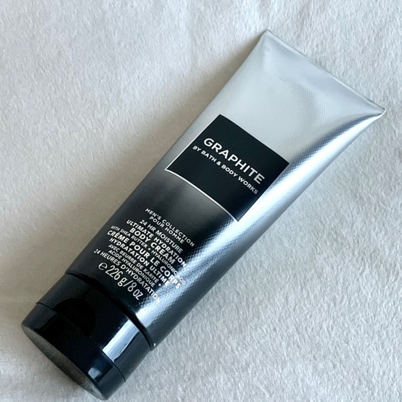 Graphite 24 hr Moisture Hydrating Body Cream - Picture 5 of 11